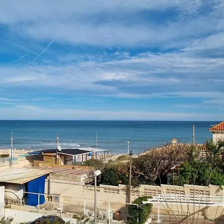 Apto Con Vistas Al Mar Playa De Apartamento
